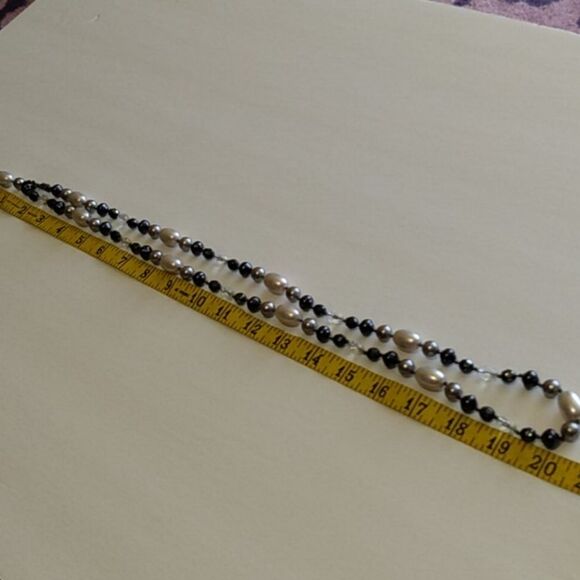 20" Beaded necklace, adjustable - Picture 7 of 7